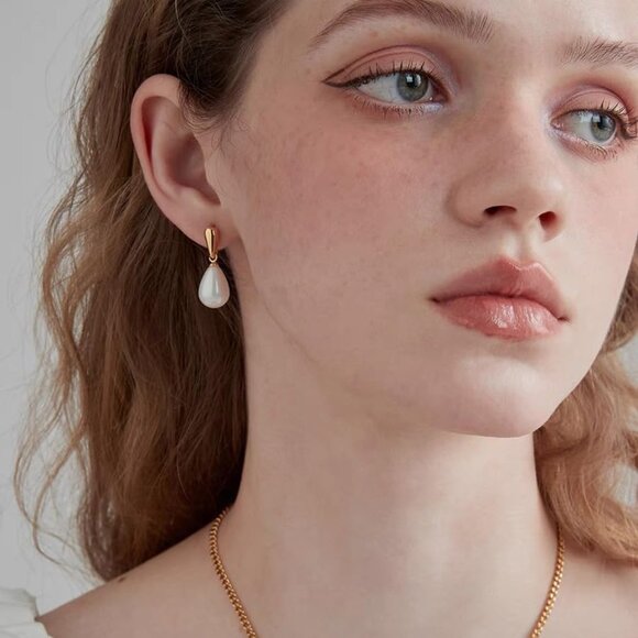 14k Gold Plated Pearl Earrings Lightweight Dangle Hoop Jewelry for Women - Picture 4 of 7